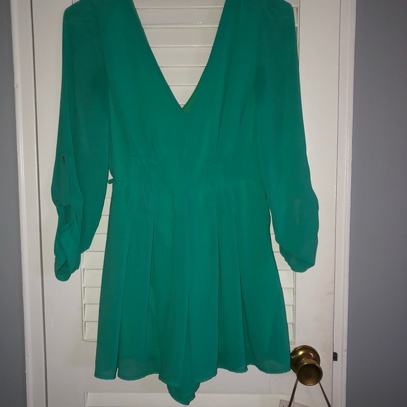 Turquoise Flowy Romper - Picture 2 of 3